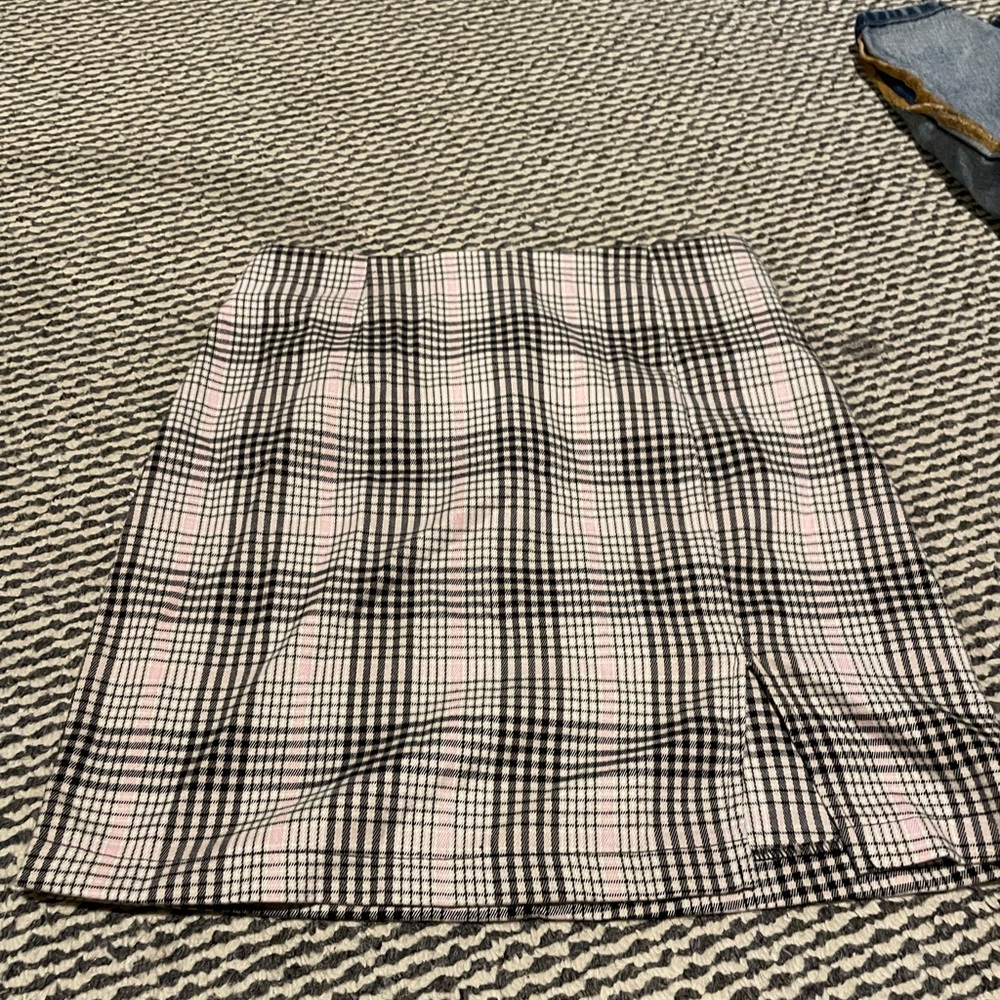 plaid skirt